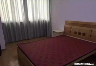 万达边上大户型 三室二卫4台空调1700出租 - 铜陵28生活网 tongling.28life.com